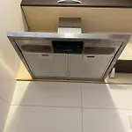 Kvart Thousand Roses *