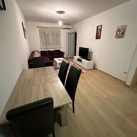 Kvart Thousand Roses Appartement Podgorica