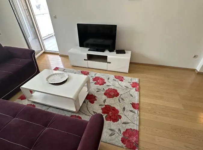 Kvart Thousand Roses *