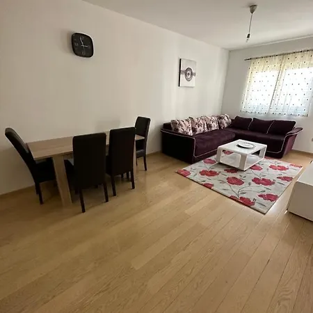 Thousand Roses Apartment Podgorica