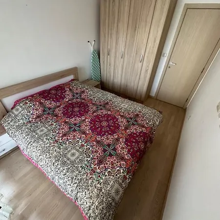 Thousand Roses Apartament *